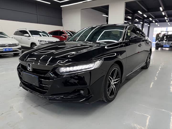 Фото 1 - Honda Accord