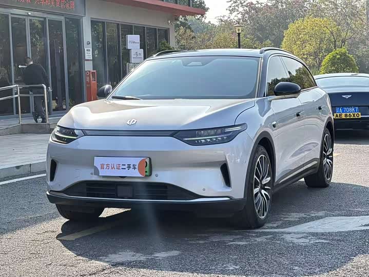 Фото 1 - Leapmotor C11