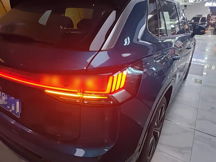 Фото 8 - Volkswagen Tayron