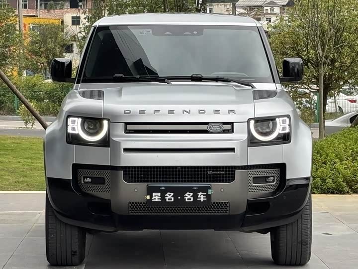 Фото 2 - Land Rover Defender