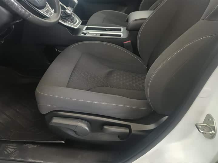 Фото 9 - Haval M6