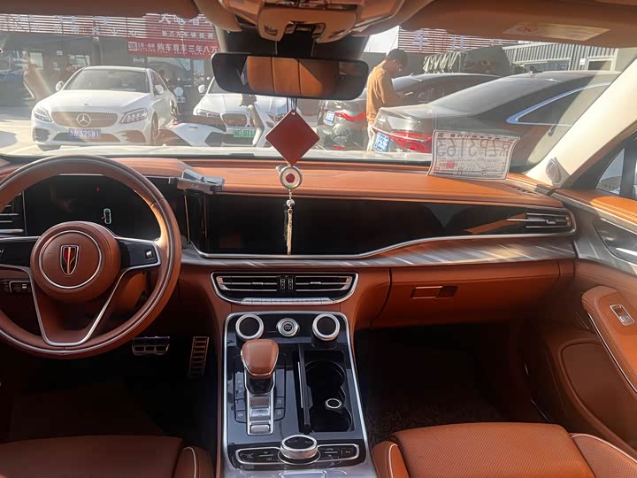 Фото 9 - Hongqi H9