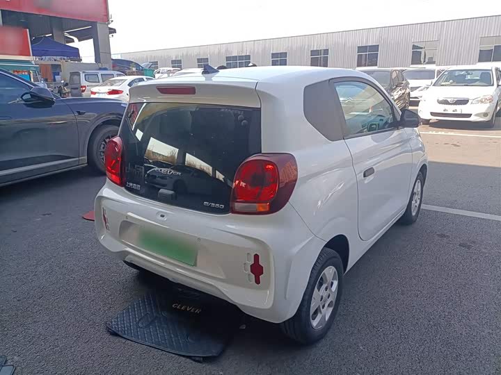 Фото 7 - Roewe Clever