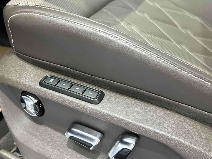 Фото 7 - Volkswagen Viloran