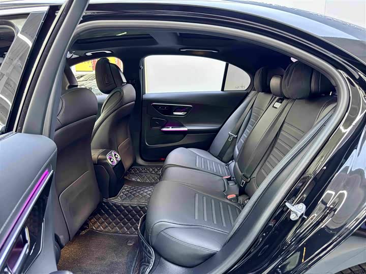 Фото 5 - Mercedes-Benz C-Class