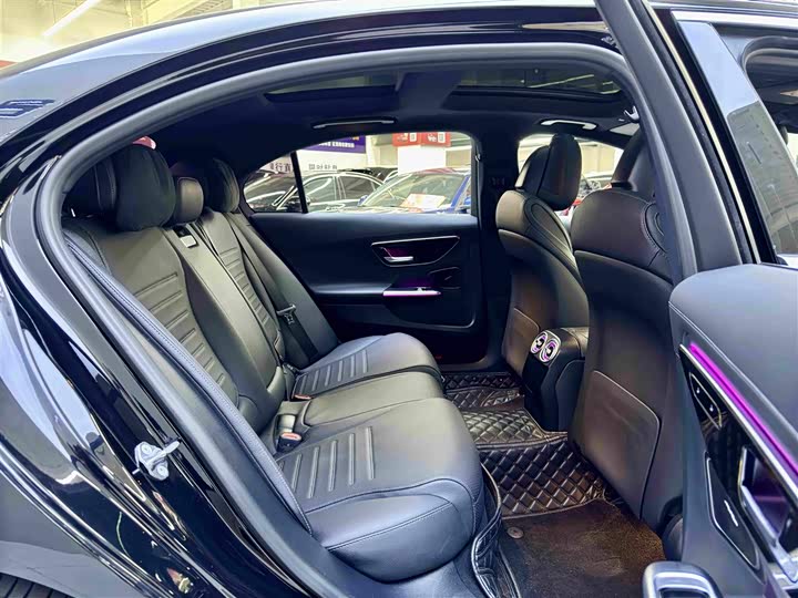 Фото 6 - Mercedes-Benz C-Class