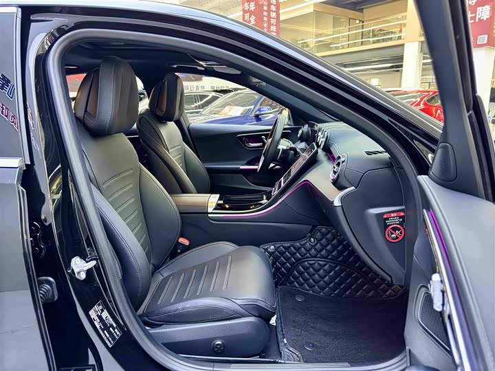 Фото 7 - Mercedes-Benz C-Class