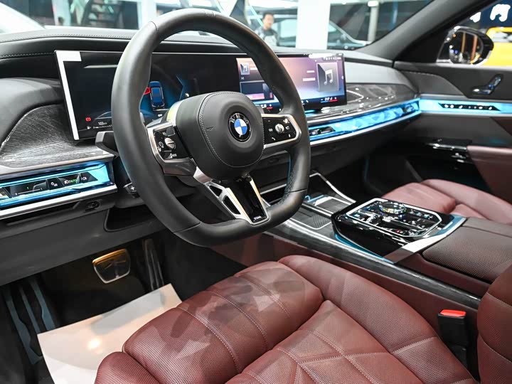Фото 7 - BMW 7 Series
