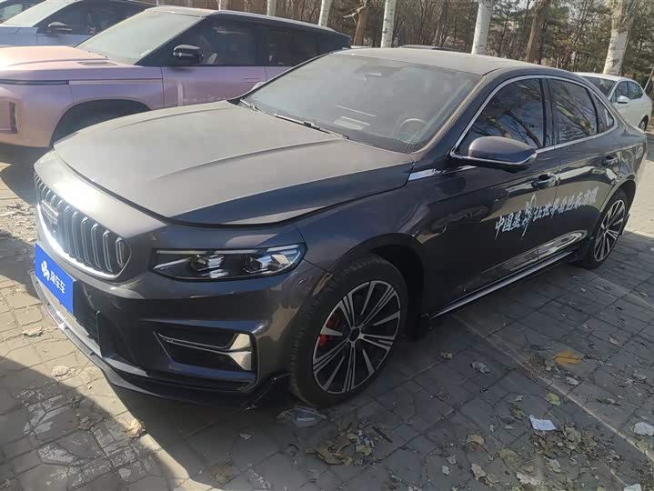 Фото 1 - Geely Preface