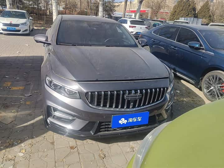 Фото 2 - Geely Preface