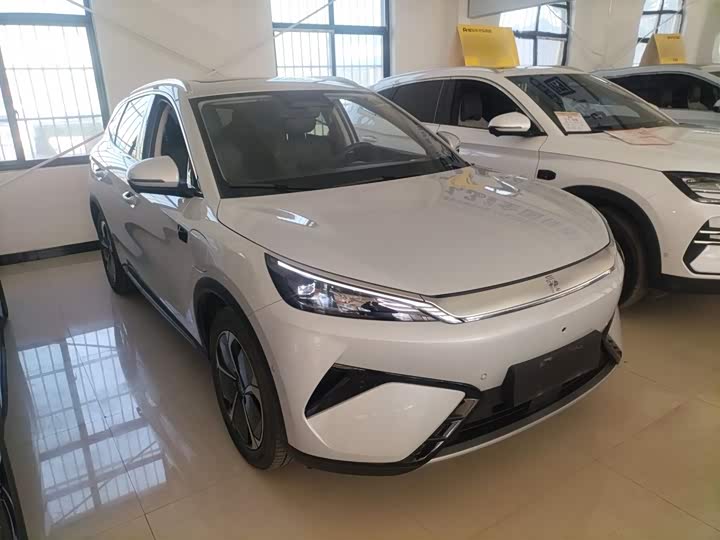 Фото 4 - BYD Yuan Plus