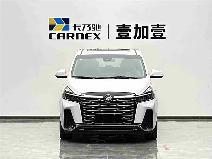 Фото 2 - Buick GL8 ES