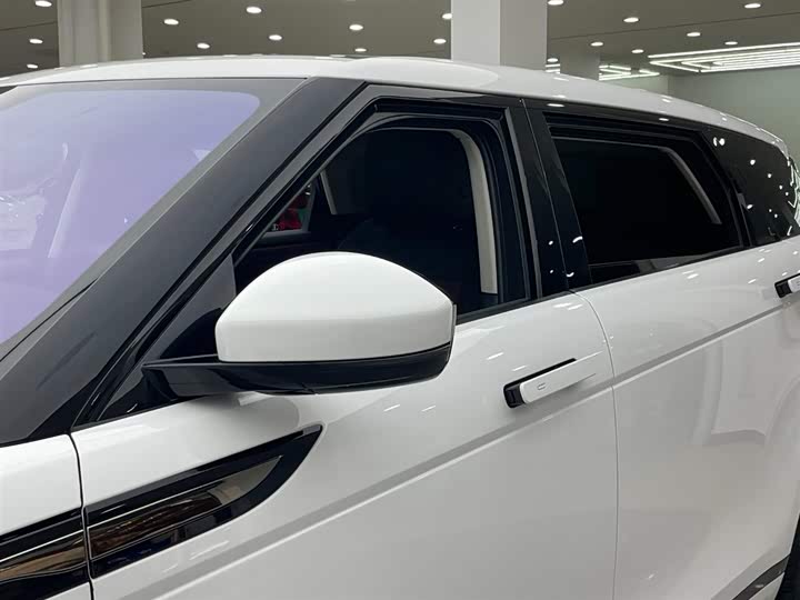 Фото 8 - Land Rover Range Rover Evoque L