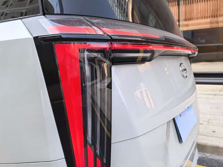 Фото 7 - GAC Trumpchi M8