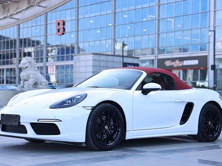 Фото 8 - Porsche 718