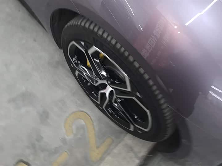 Фото 6 - Xiaomi SU7