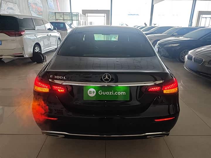 Photo 6 - Mercedes-Benz E-Class