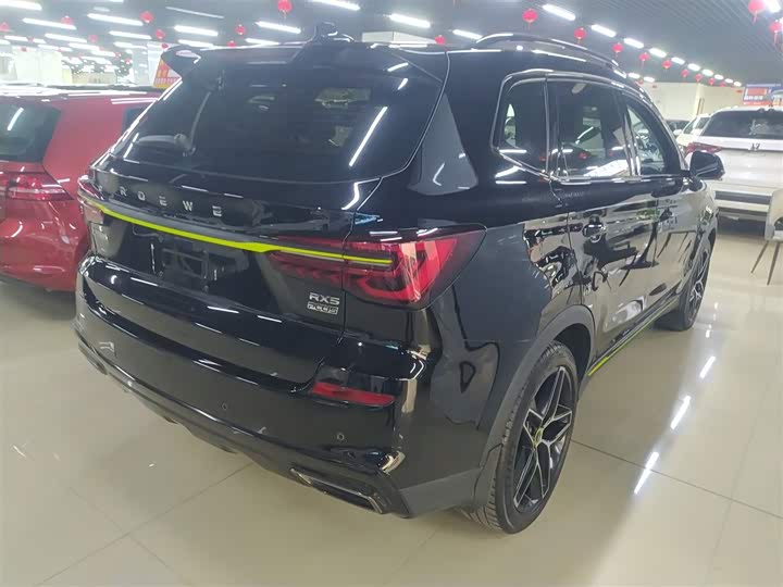 Фото 7 - Roewe RX5