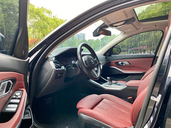 Фото 4 - BMW 3 Series