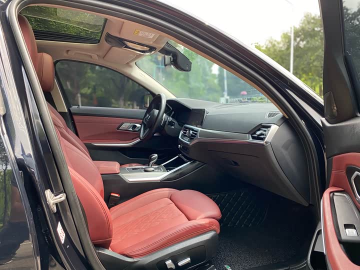 Фото 6 - BMW 3 Series