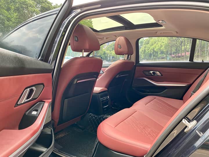 Фото 7 - BMW 3 Series