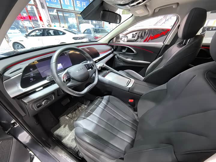 Фото 8 - Exeed TXL