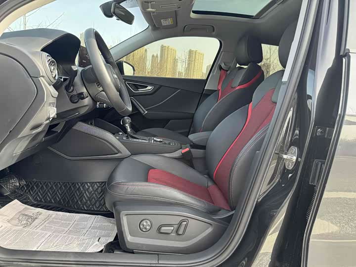 Фото 7 - Audi Q2L