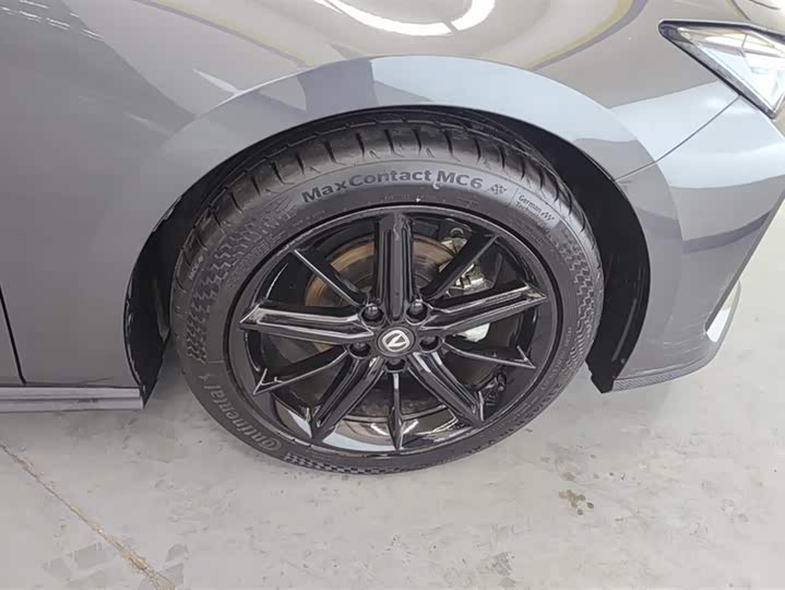 Фото 6 - Changan UNI-V