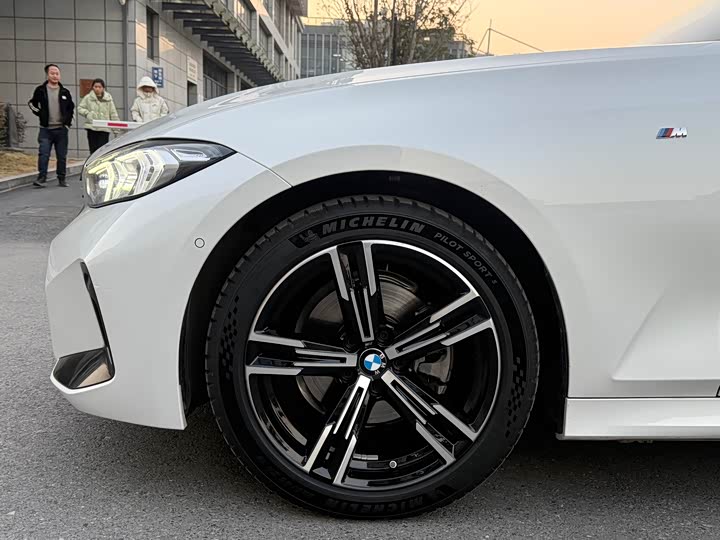 Фото 4 - BMW 3 Series