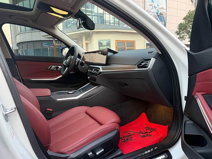 Фото 7 - BMW 3 Series