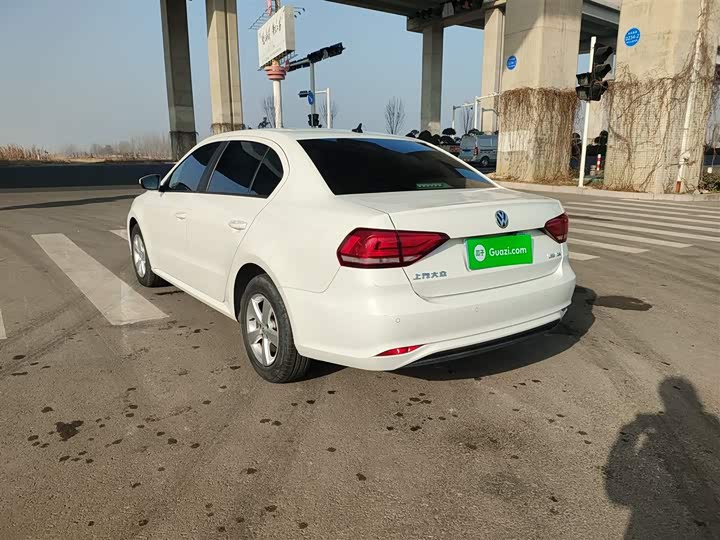 Фото 5 - Volkswagen Lavida