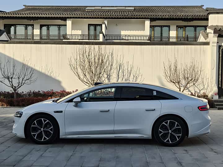 Фото 7 - Luxeed S7