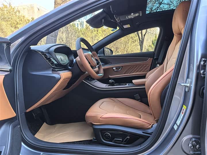 Фото 8 - BYD Han