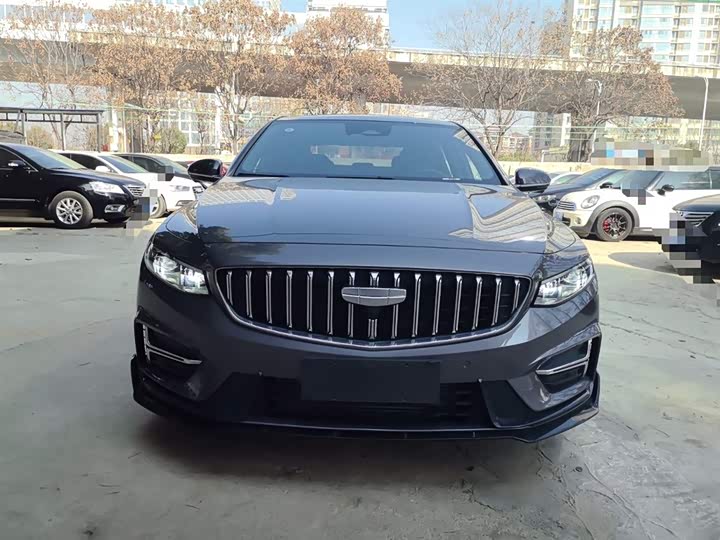 Фото 3 - Geely Preface