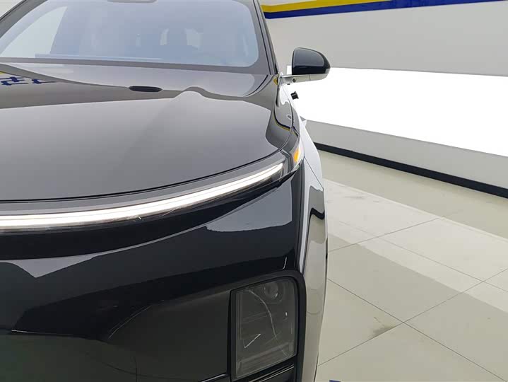 Фото 5 - LiXiang L8