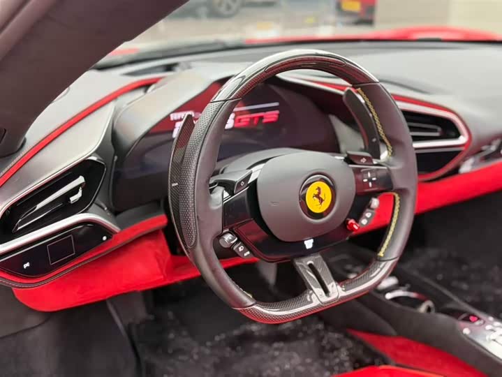 Фото 6 - Ferrari 296