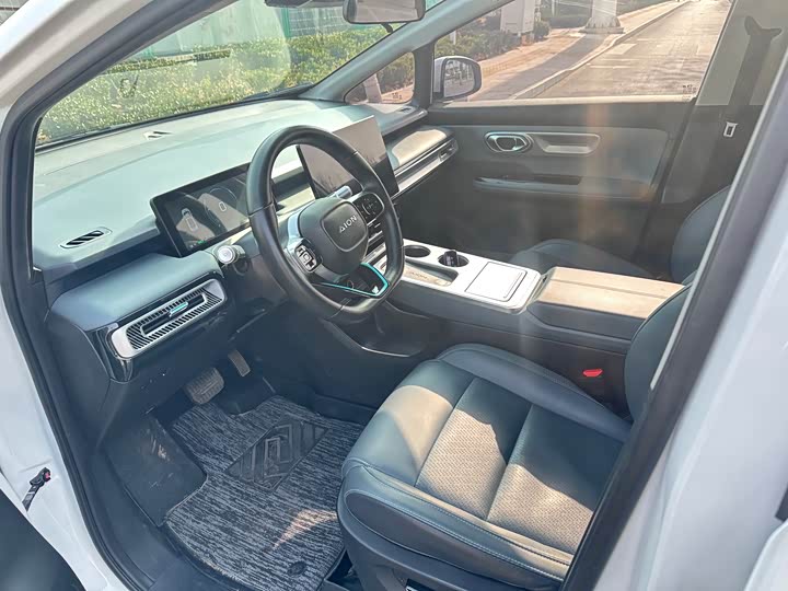 Фото 9 - GAC Aion Y