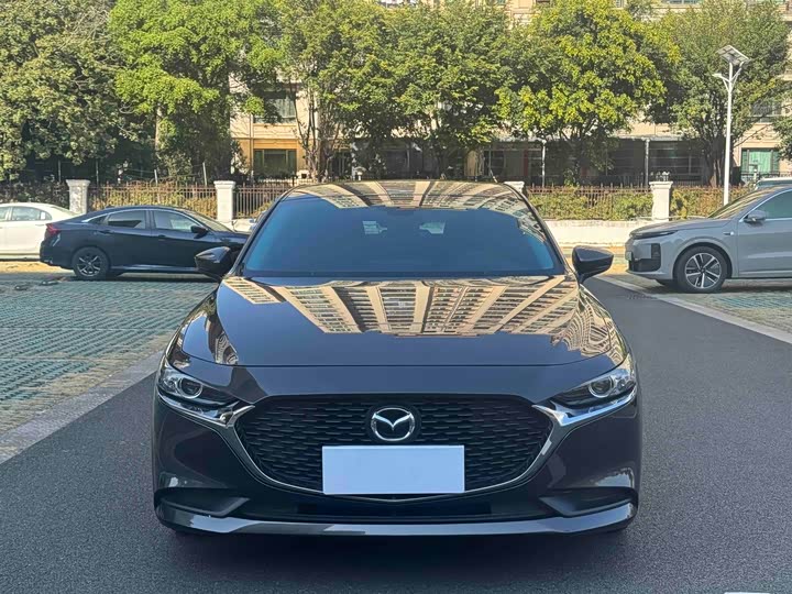 Фото 2 - Mazda 3 (Axela)
