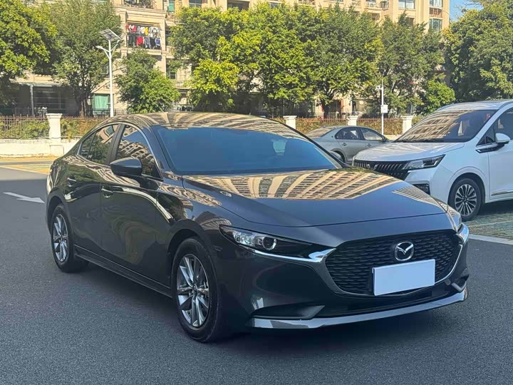 Фото 3 - Mazda 3 (Axela)