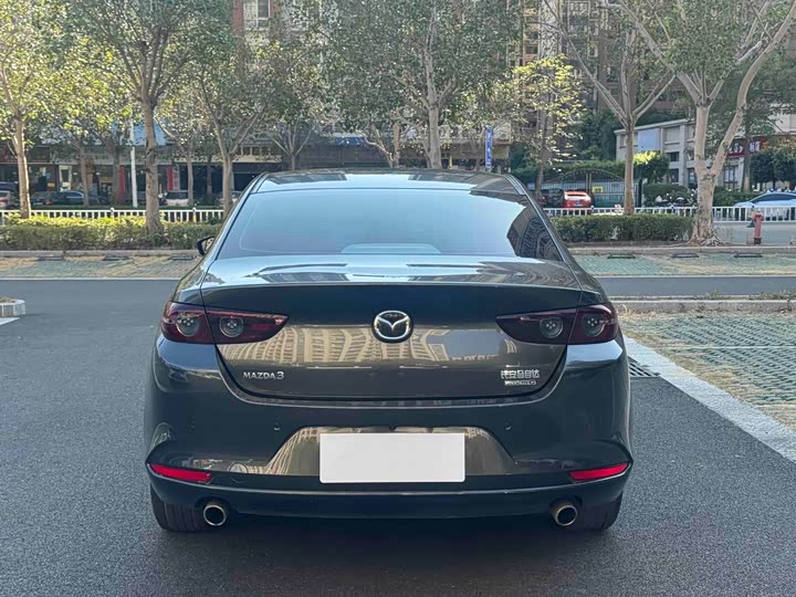 Фото 8 - Mazda 3 (Axela)