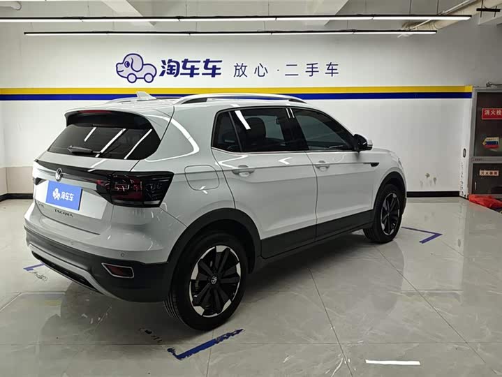 Фото 3 - Volkswagen Tacqua