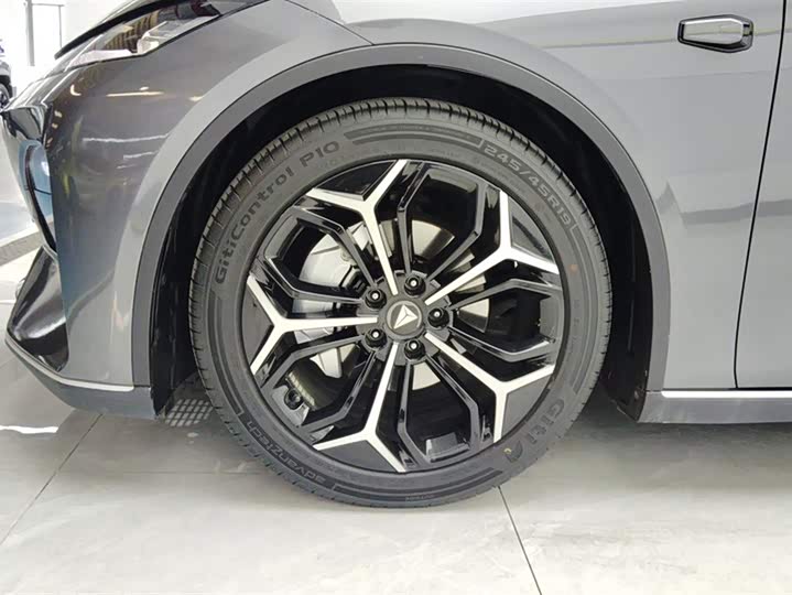 Фото 6 - Changan Deepal SL03