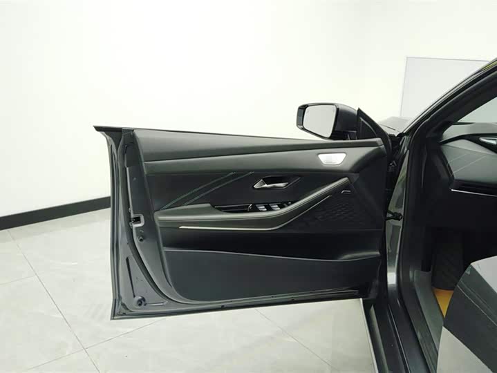 Фото 7 - Changan Deepal SL03