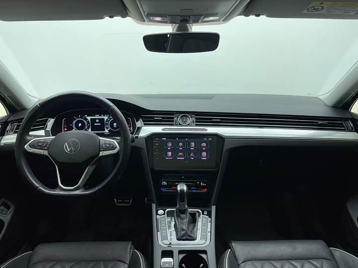 Фото 8 - Volkswagen Magotan GTE Hybrid