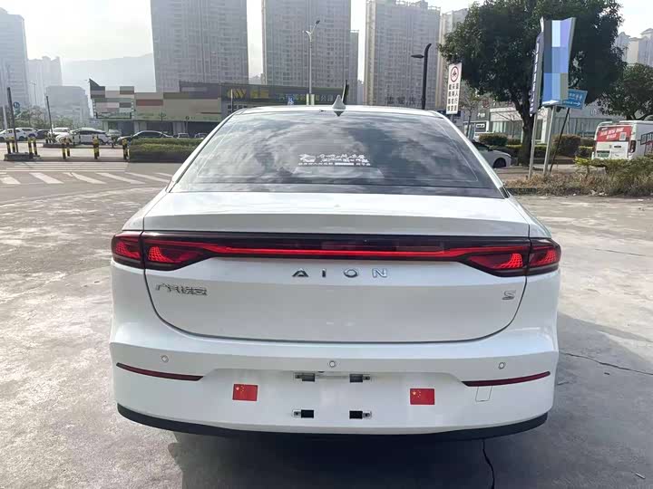 Фото 7 - GAC Aion S