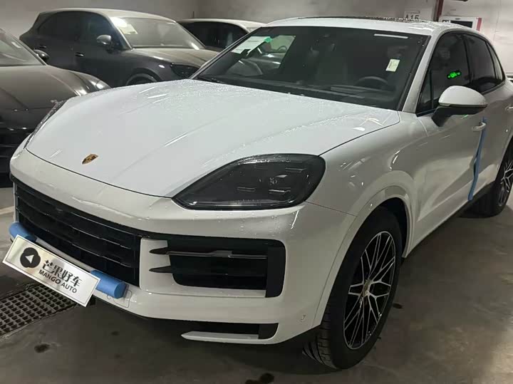Фото 1 - Porsche Cayenne