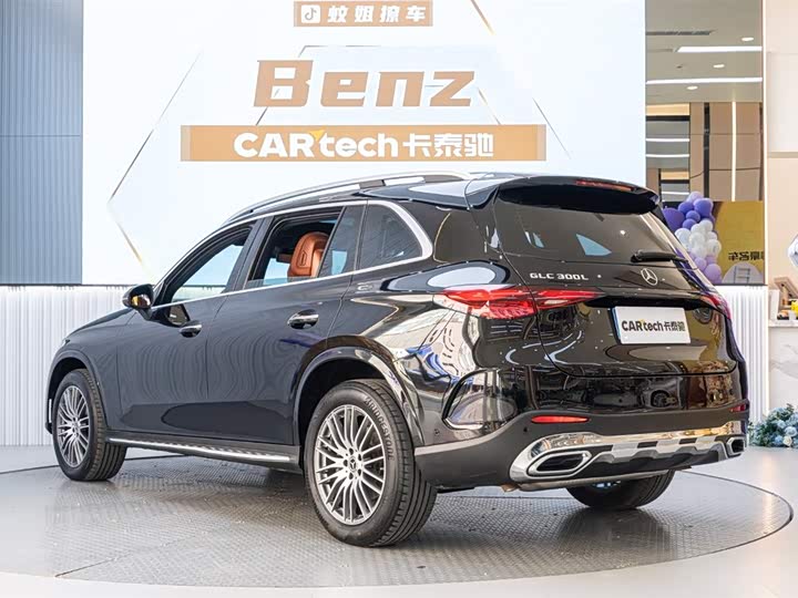 Фото 4 - Mercedes-Benz GLC-Class