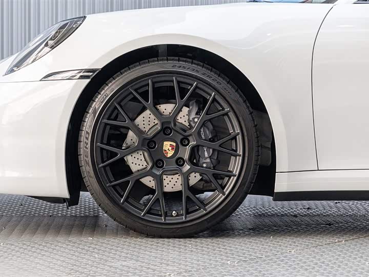 Фото 8 - Porsche 911