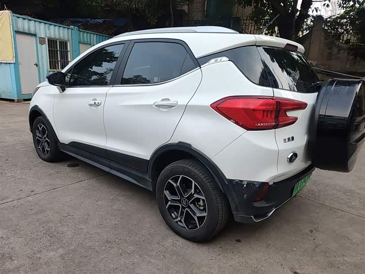 Фото 5 - BYD Yuan Pro