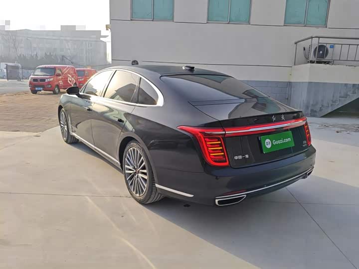 Фото 5 - Hongqi H9